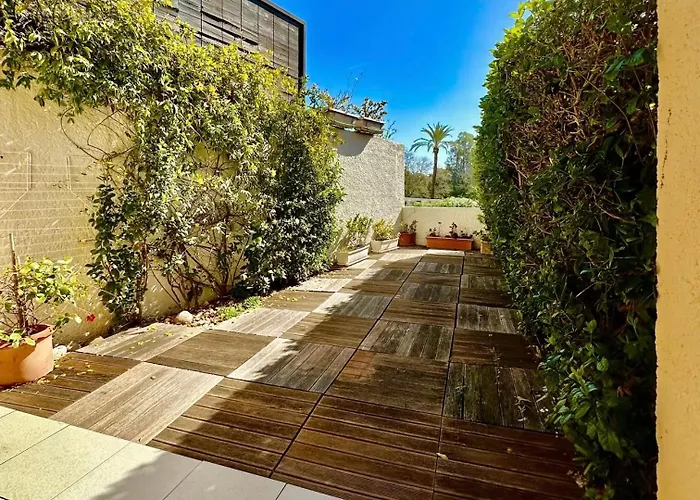 Apartment Les Parcs De Du Golf De Saint Tropez