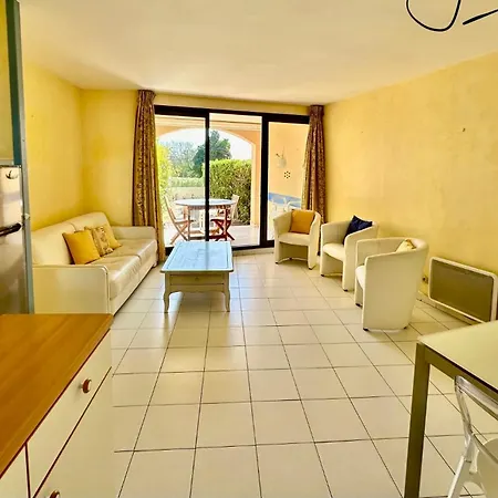 Les Parcs De Du Golf De Saint Tropez